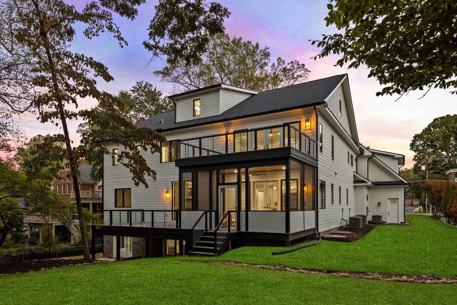 McLean, VA - Image 11