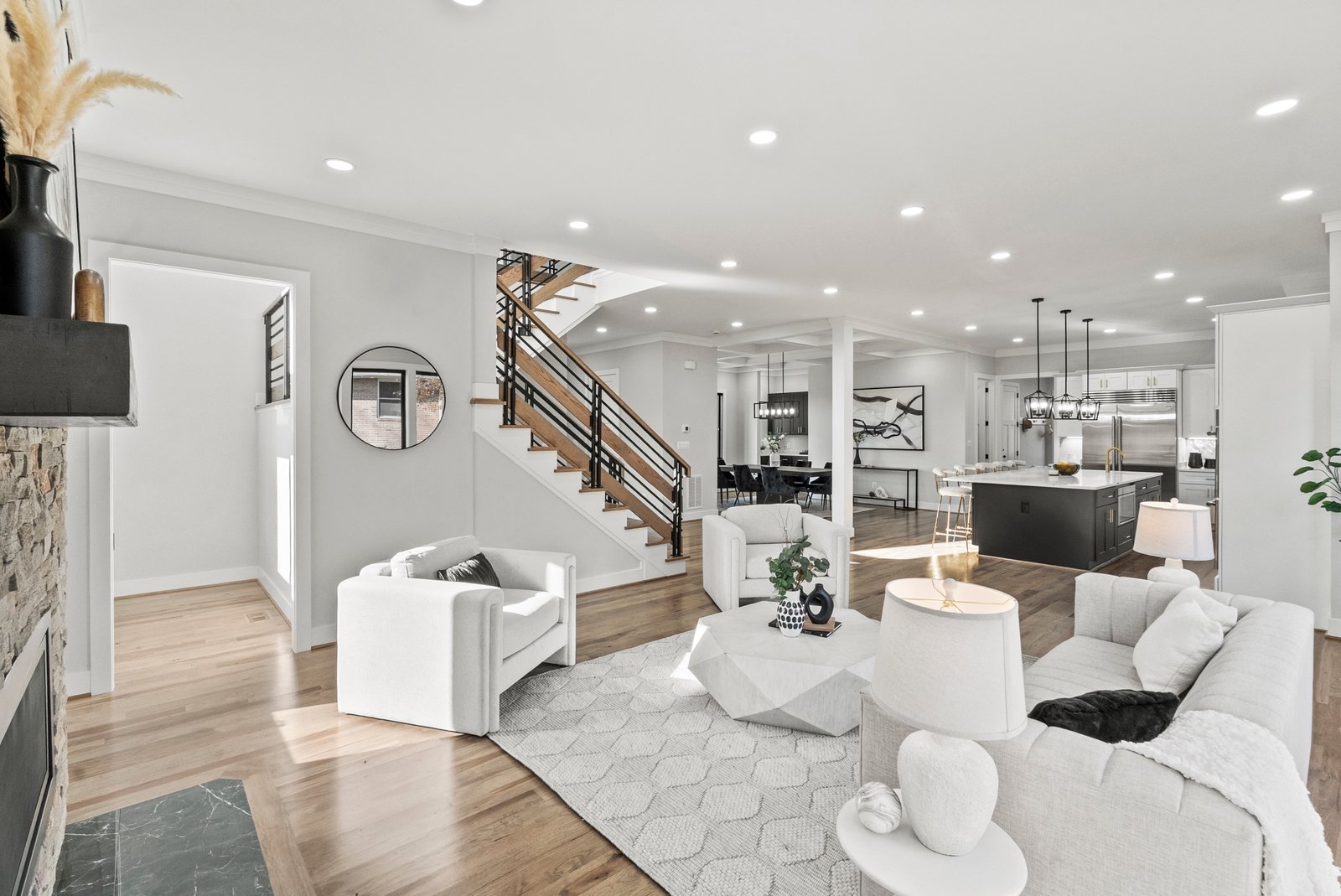 Falls Church, VA - Image 8