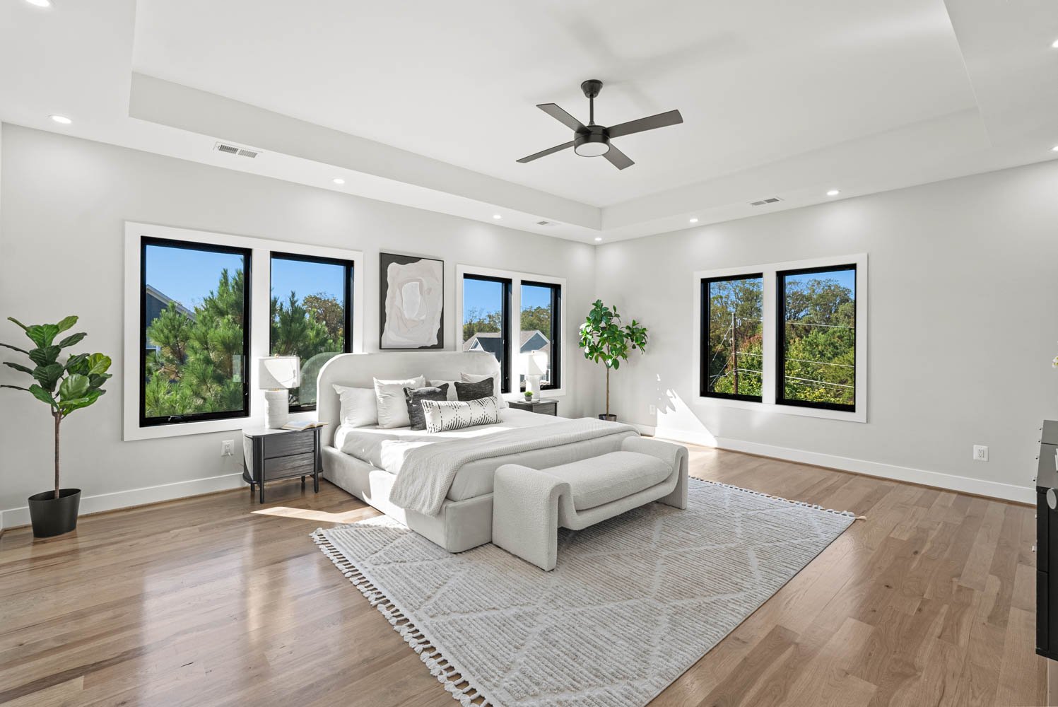 Falls Church, VA - Image 15